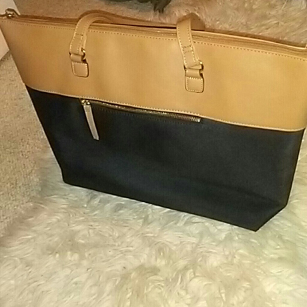 Beautiful tan & black purse